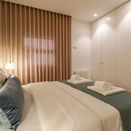 Santa Luzia Views - Modern City Centre Apartment With Iconic Views Виана-ду-Каштелу Экстерьер фото