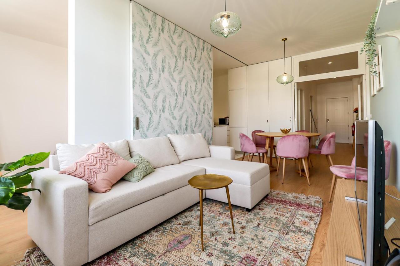 Santa Luzia Views - Modern City Centre Apartment With Iconic Views Виана-ду-Каштелу Экстерьер фото