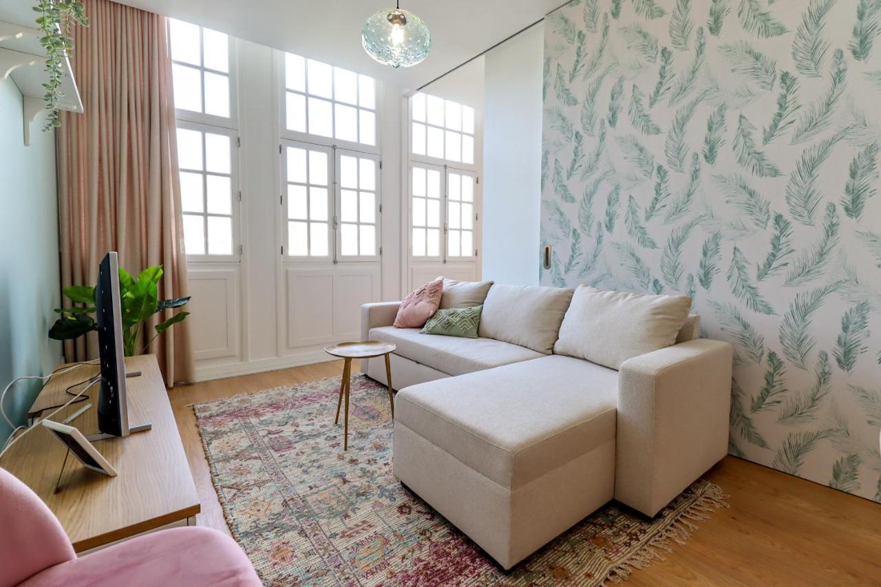Santa Luzia Views - Modern City Centre Apartment With Iconic Views Виана-ду-Каштелу Экстерьер фото