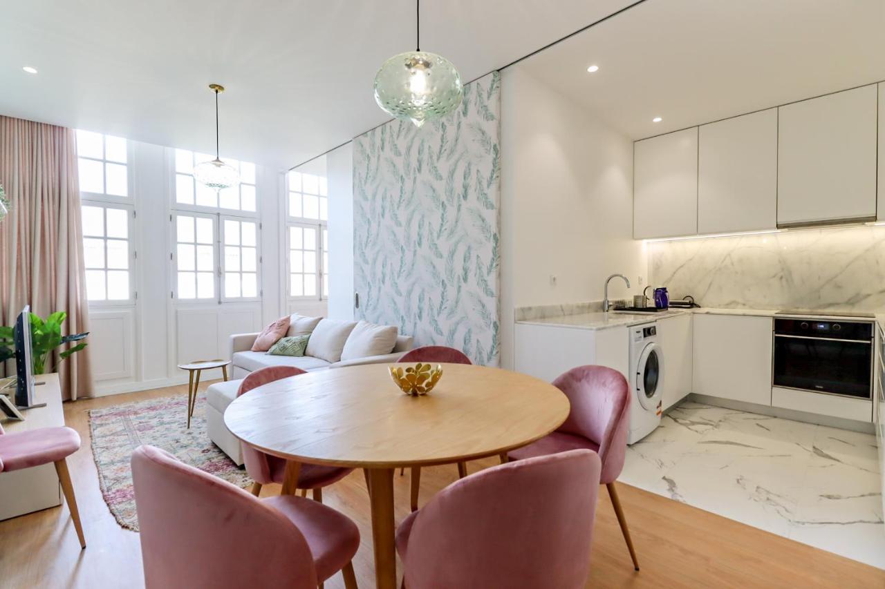 Santa Luzia Views - Modern City Centre Apartment With Iconic Views Виана-ду-Каштелу Экстерьер фото