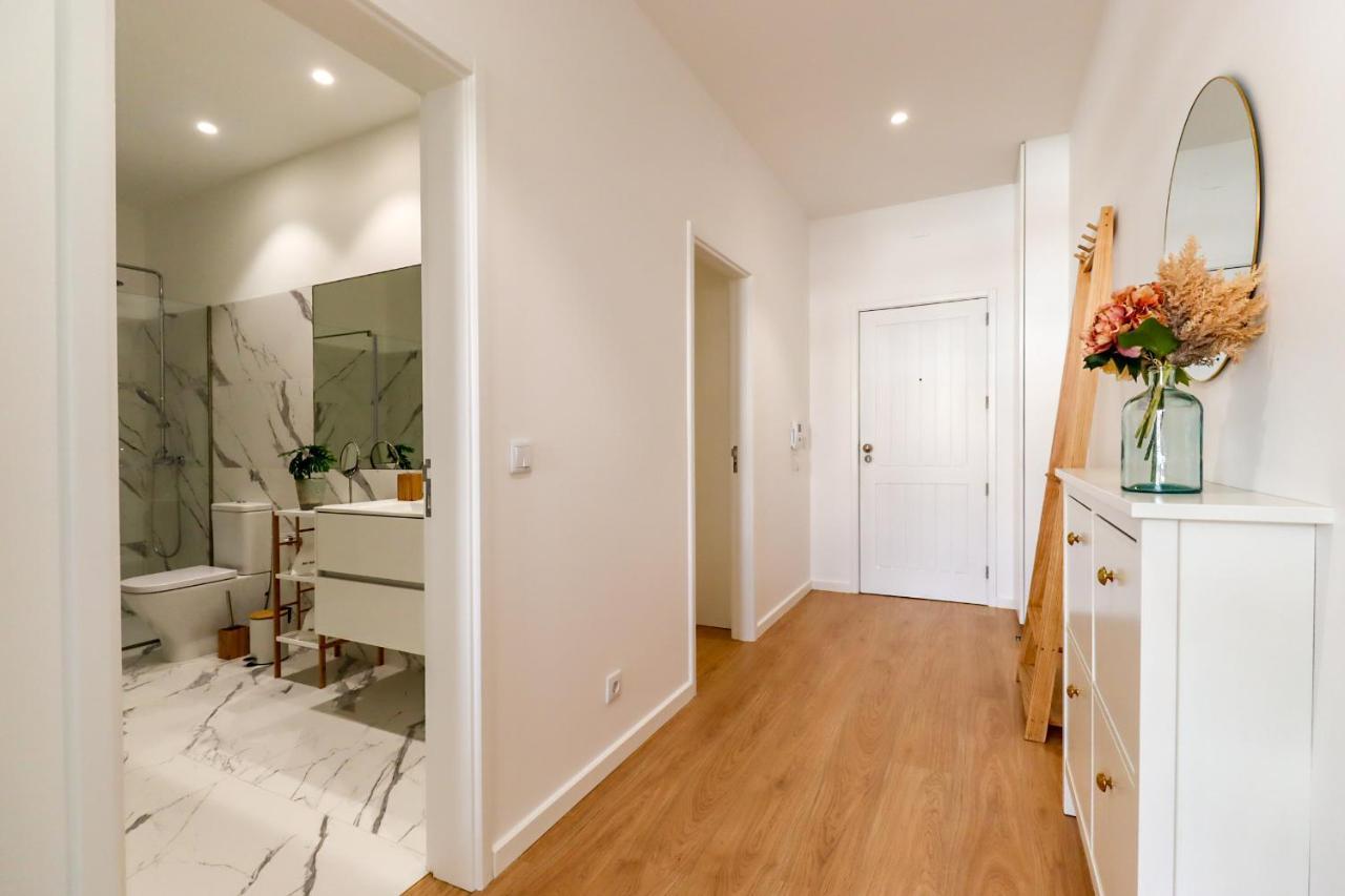 Santa Luzia Views - Modern City Centre Apartment With Iconic Views Виана-ду-Каштелу Экстерьер фото